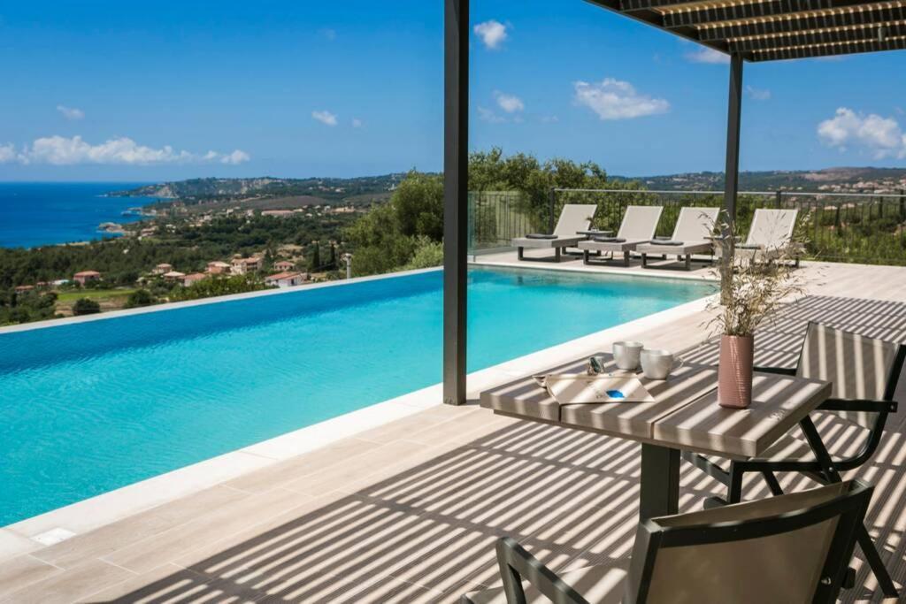 Color Villas-New Villa Green At Trapezaki With Private Pool Mousata المظهر الخارجي الصورة