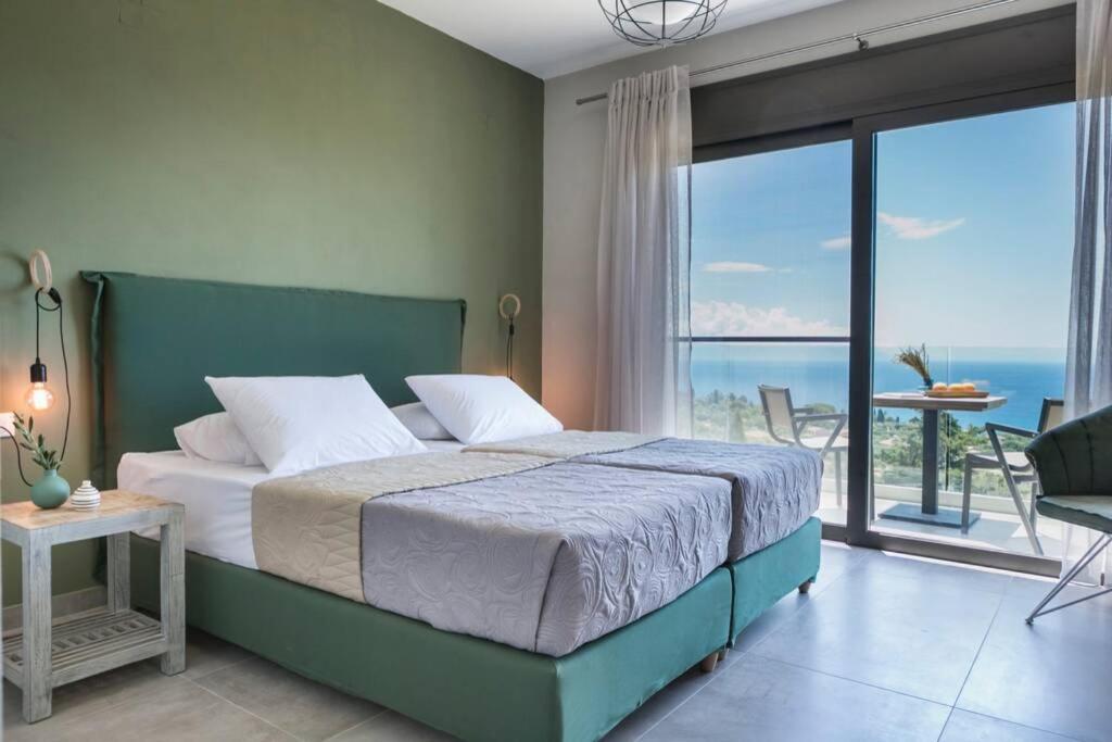 Color Villas-New Villa Green At Trapezaki With Private Pool Mousata المظهر الخارجي الصورة