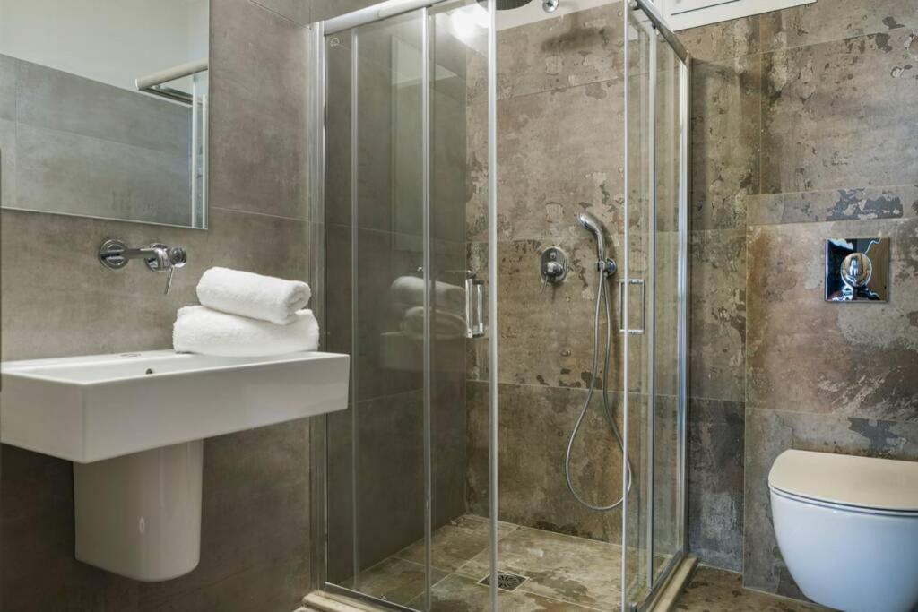 Color Villas-New Villa Green At Trapezaki With Private Pool Mousata المظهر الخارجي الصورة