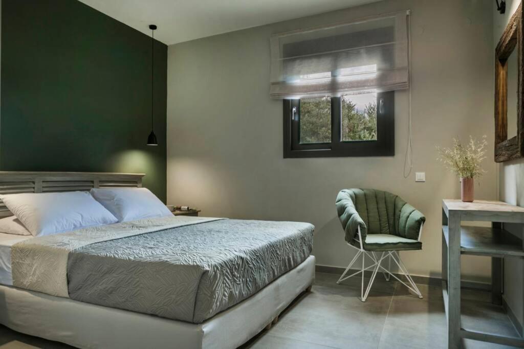Color Villas-New Villa Green At Trapezaki With Private Pool Mousata المظهر الخارجي الصورة